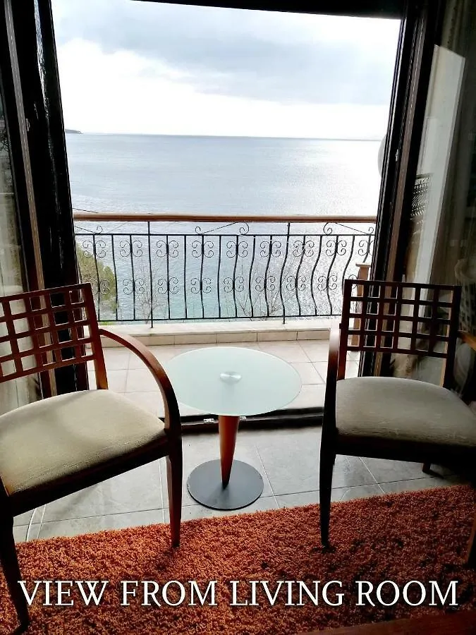 Apartment By The Sea Neos Marmaras